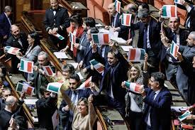 Senato_legge_Autonomia-1 Approvata l'Autonomia differenziata in Senato, la Lega festeggia, i parlamentari calabresi di maggioranza tradiscono la loro terra